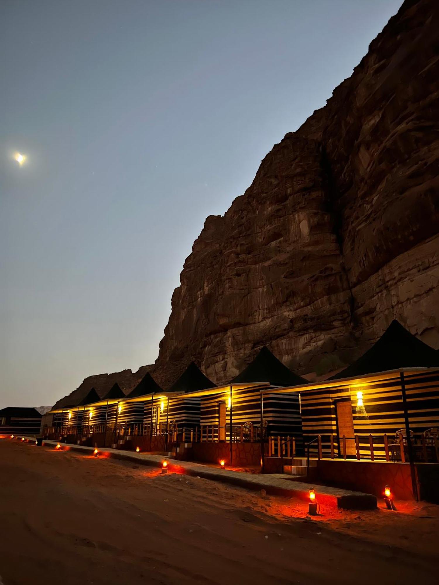 Rum Joharh Luxury Camp Ваді-Рам Екстер'єр фото