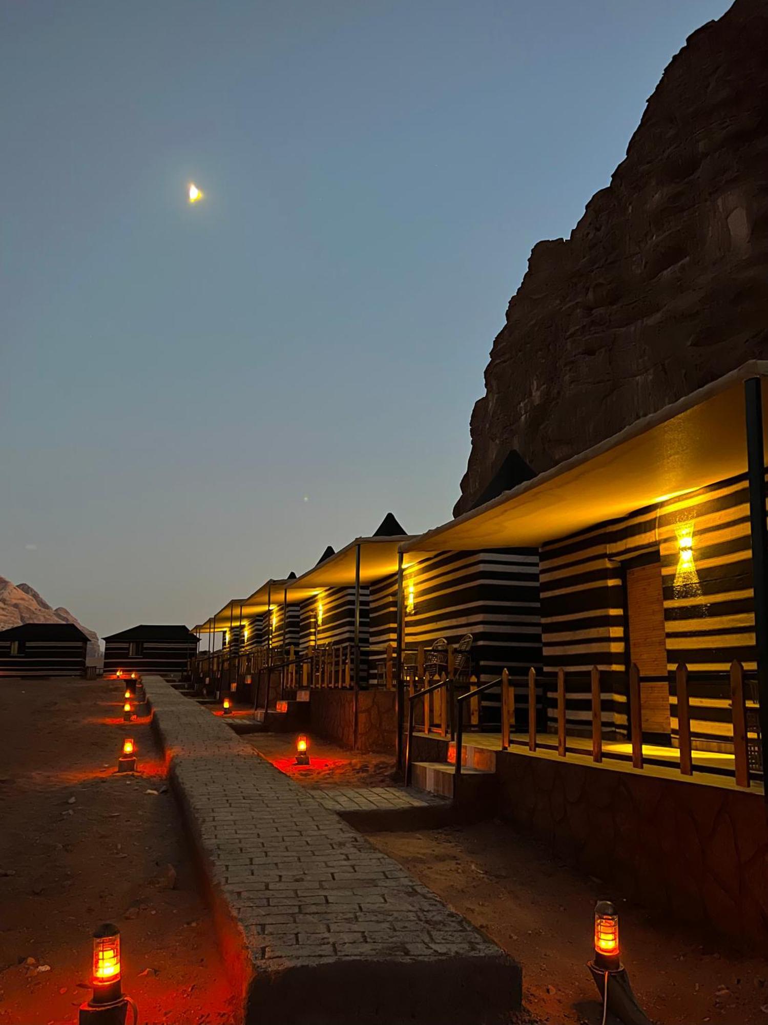 Rum Joharh Luxury Camp Ваді-Рам Екстер'єр фото